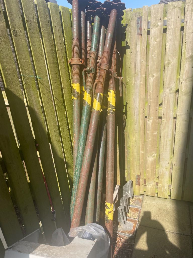 Acrow Props Strong Boys