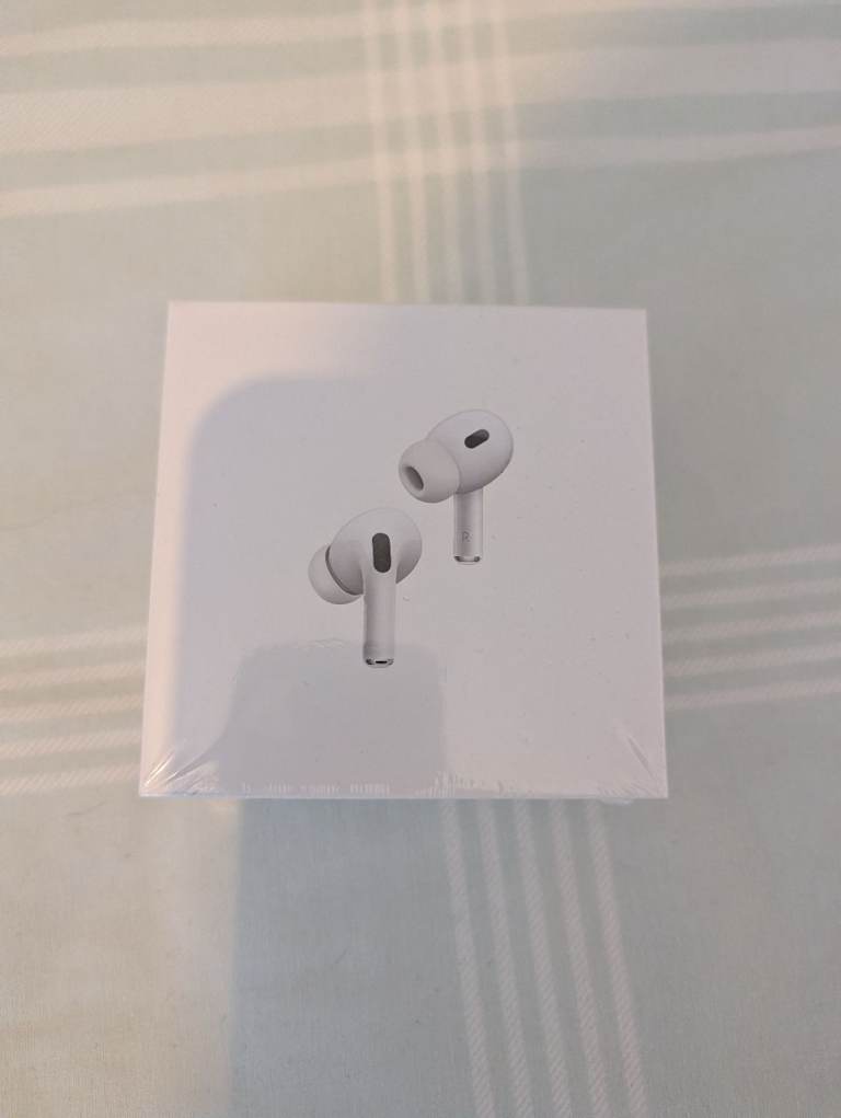 Ear buds