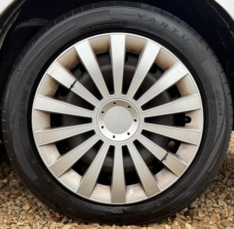 2008 Ford Fiesta 1.25 Style 5dr HATCHBACK Petrol Manual