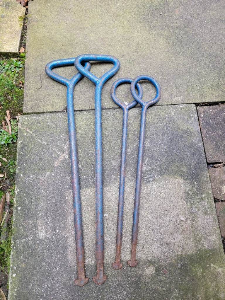 Manhole Chamber Keys / Lifters