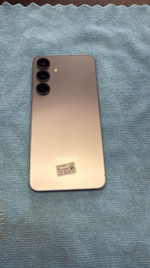 Samsung Galaxy s25 plus 5g 512gb £430 unlocked with Samsung warranty