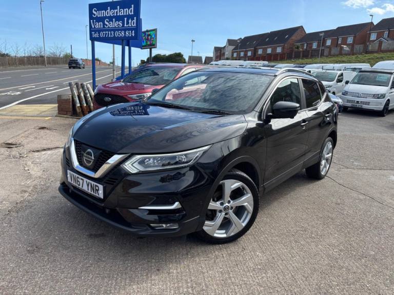 2017 Nissan Qashqai 1.6 dCi Tekna XTRON Euro 6 (s/s) 5dr HATCHBACK Diesel Automatic