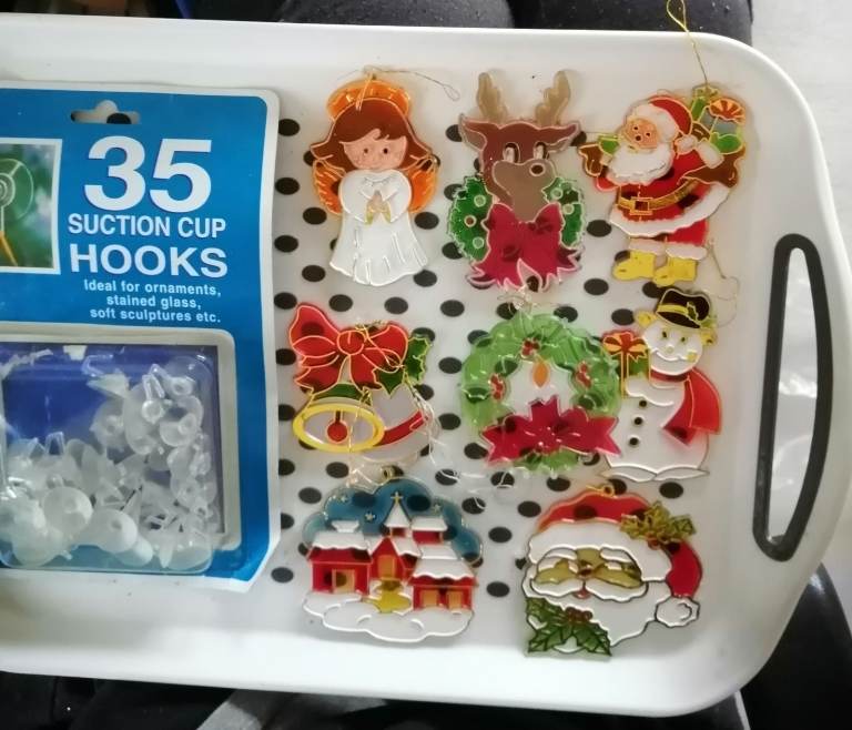 8 Piece Xmas Sun catchers 