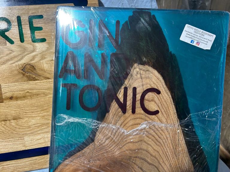 SERVING BOARDS BESPOKE HAND MADE - Look! 