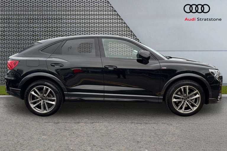 2023 Audi Q3 40 TFSI Quattro Black Edition 5dr S Tronic SUV Petrol Automatic