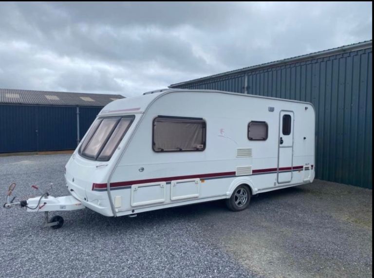 Swift 565 4 berth caravan 