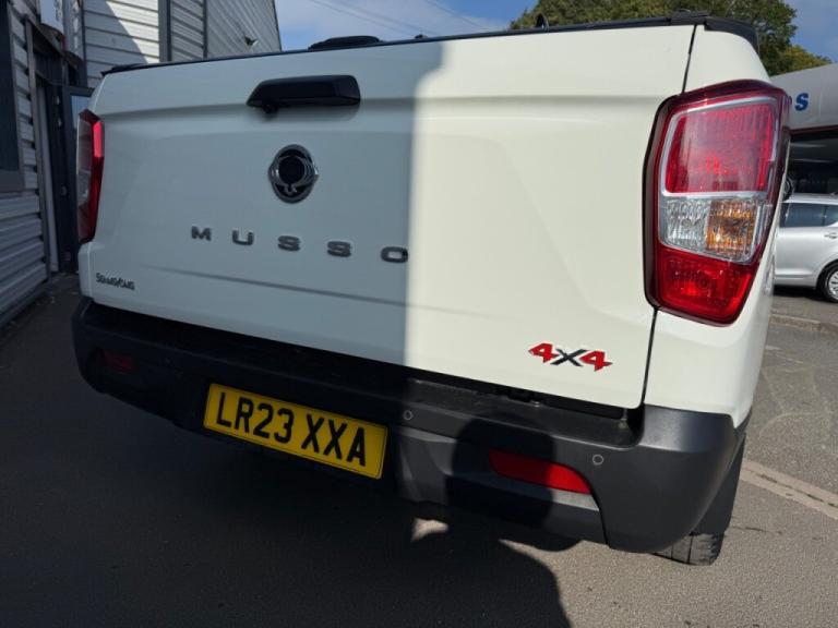  SsangYong Musso Double Cab Pick Up 202 Saracen Auto Diesel