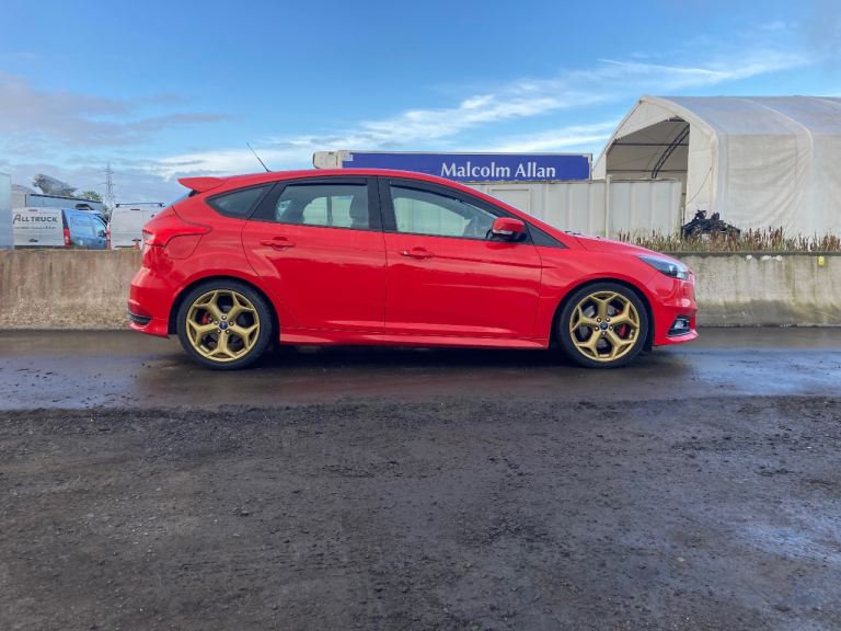 Ford, FOCUS, Hatchback, 2015, Manual, 1997 (cc), 5 doors