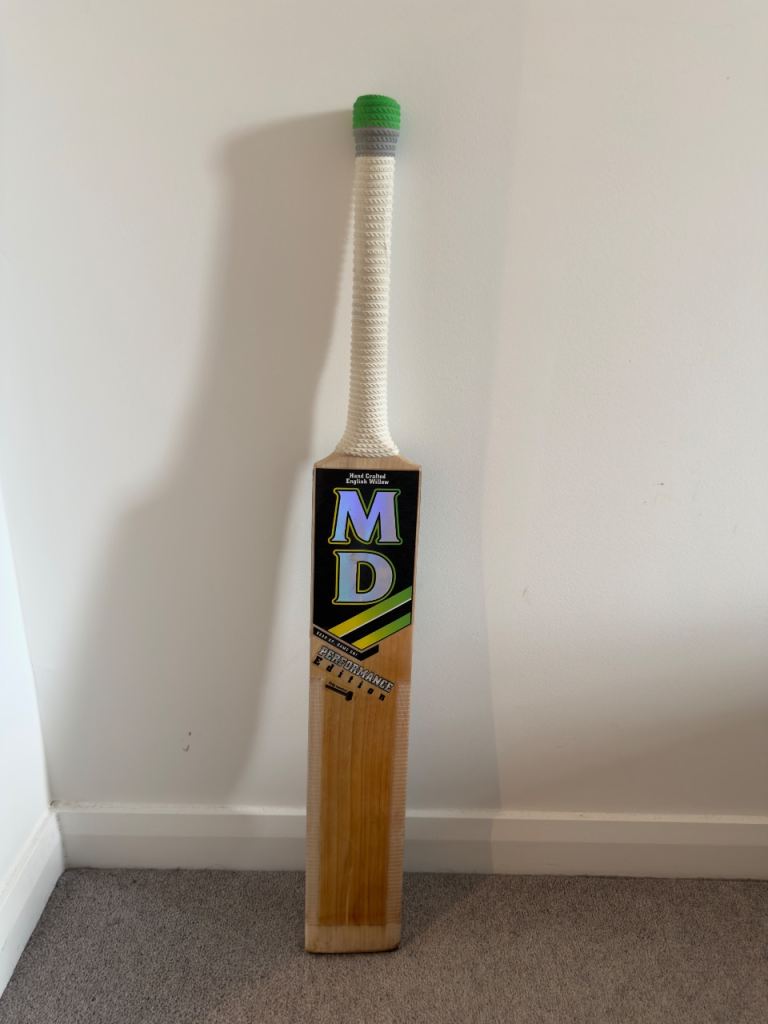 Cricket bat (Adult)