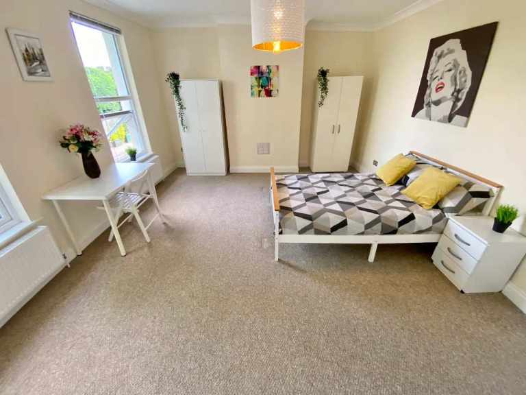 FURNISHED DOUBLE ROOM IN SEVEN SISTERS - READY TO MOVE IN ✅