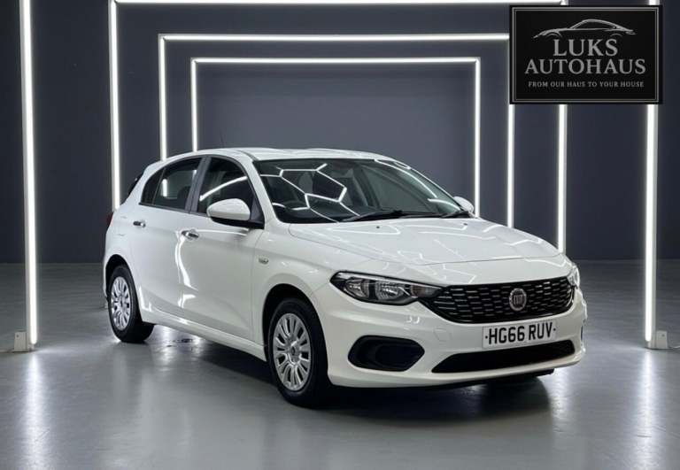 2016 Fiat Tipo 1.4 MPI Easy Euro 6 5dr HATCHBACK Petrol Manual