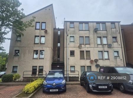 1 bedroom flat in Headland Court, Aberdeen, AB10 (1 bed) (#2908852)