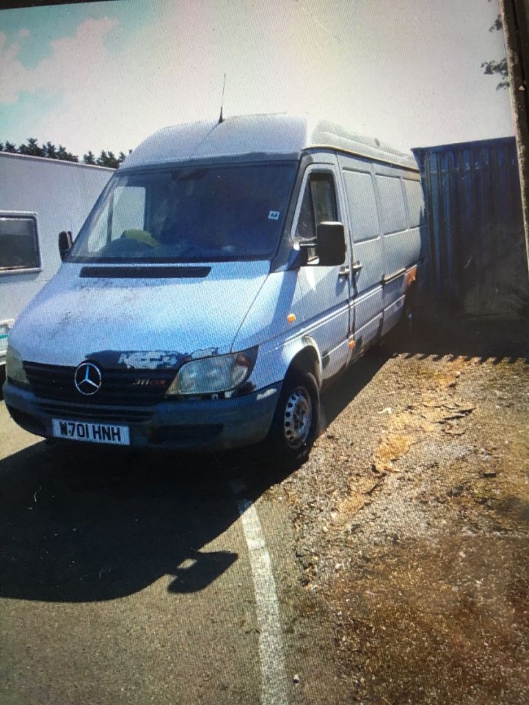 Mercedes-Benz, SPRINTER 311 CDI  Panel Van, 2000, 2151 (cc) Manual Transmission 