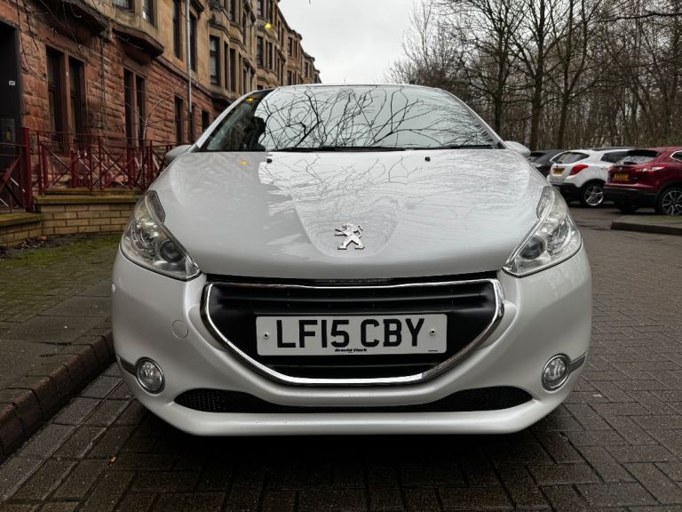 Peugeot, 208, Hatchback, 2015, Manual, 1199 (cc), 5 doors