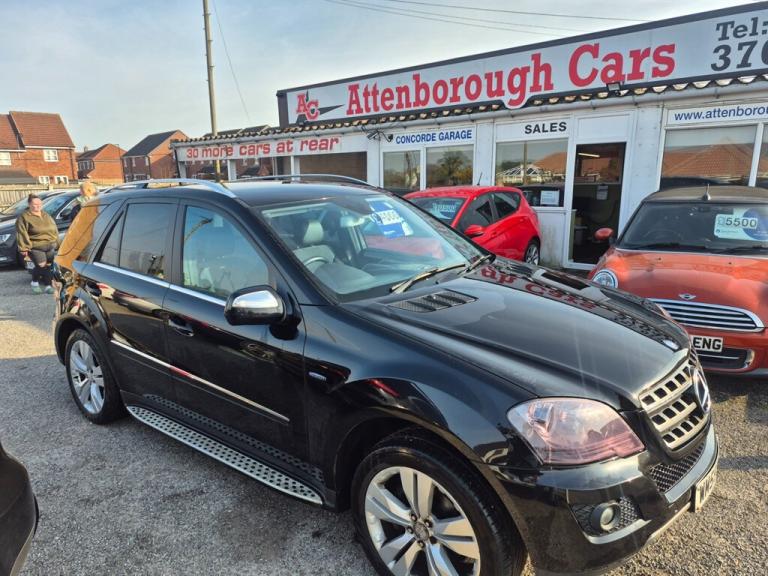 2010 Mercedes-Benz ML300 CDI BLUEEFFICIENCY SPORT Estate Diesel Automatic