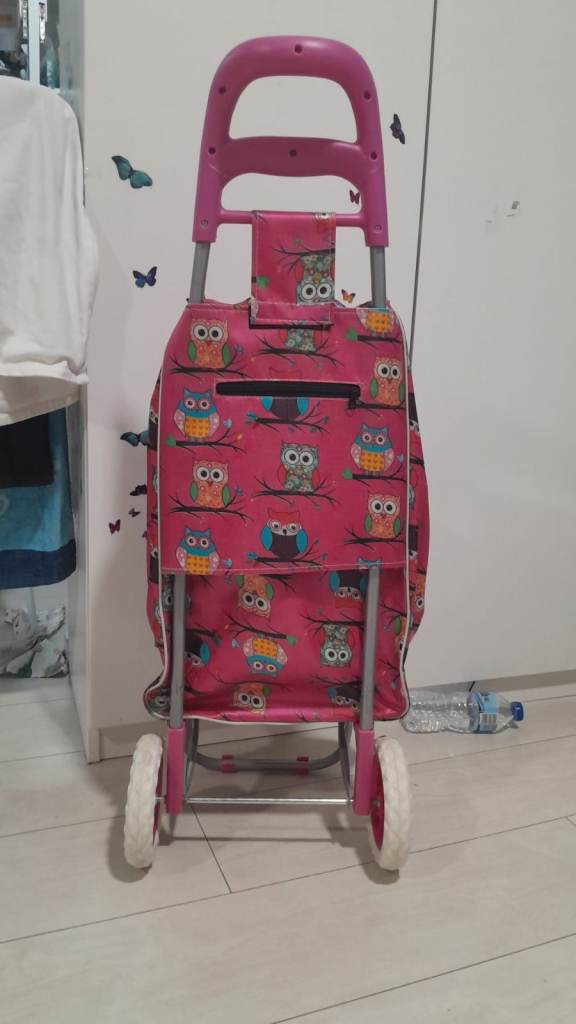 shopping trolley pink