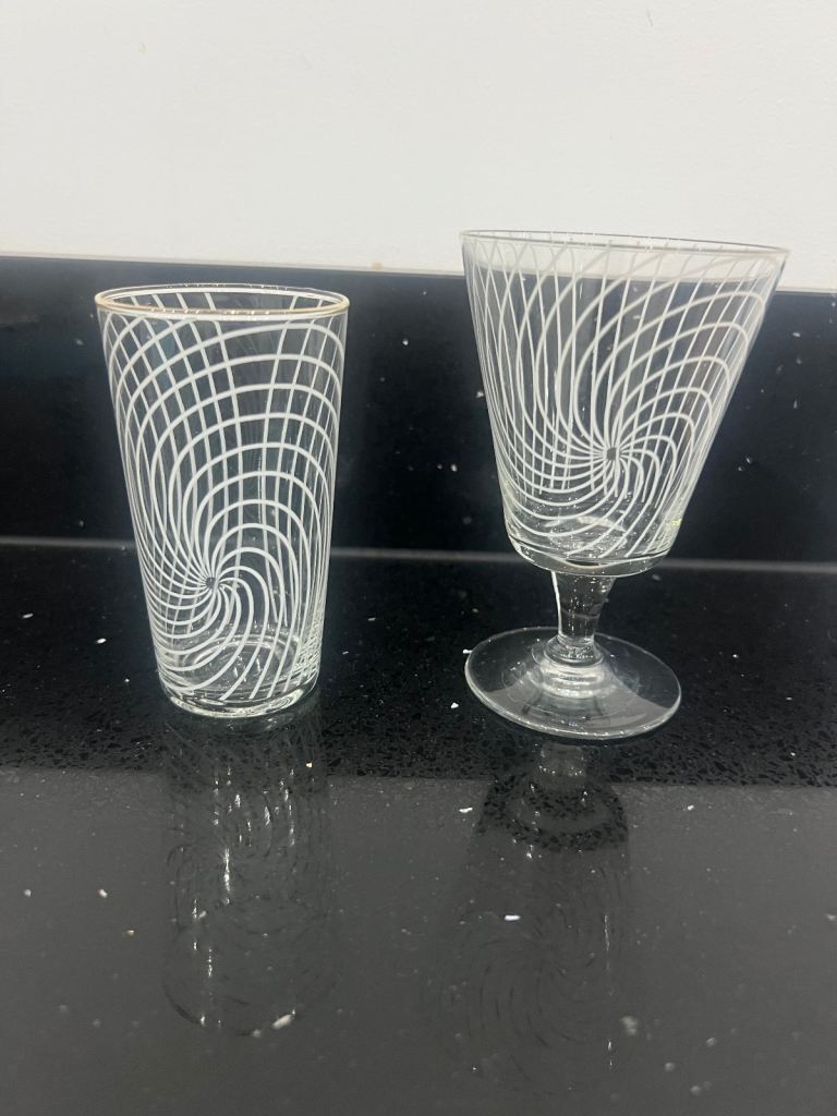 Retro 4 wine glasses and 4 small water glasses