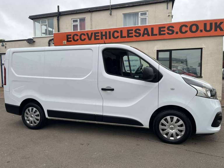 2014 Renault Trafic 1.6 Trafic SL27 Business+ Energy dCi Panel Van Diesel Manual