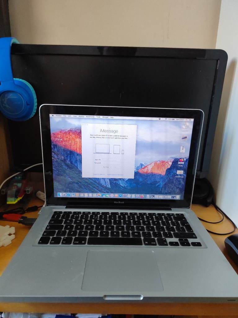 MACBOOK 13 inch