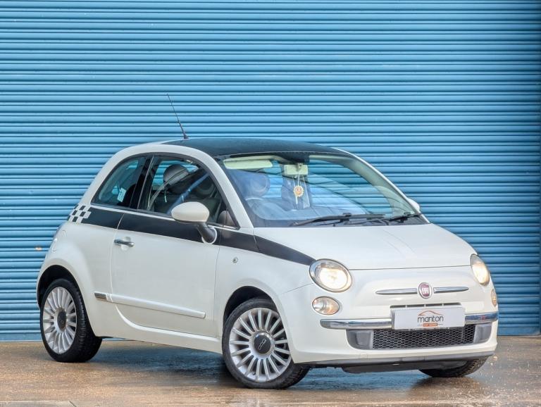 Fiat 500 1.2 Lounge 2011 Automatic Panoramic Roof 29,000 Miles 1 Elderly Owner