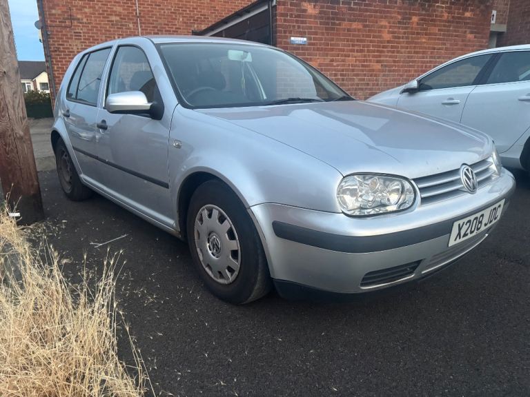 Automatic golf 1.6 mot Jan 2027 extensive service history v/rare car 