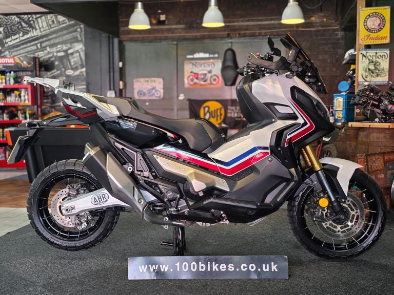 2017 HONDA X-ADV 750-H DCT SUPER SCOOTER 9,600 MILE'S 