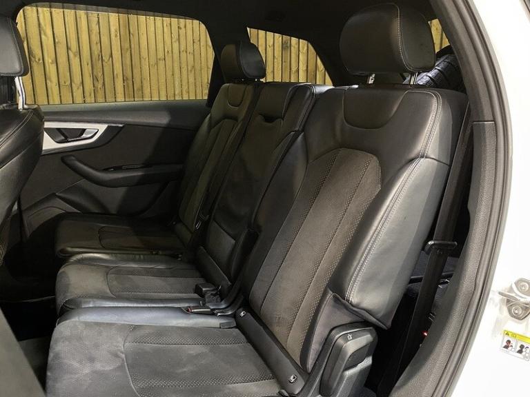 2016 Audi Q7 3.0 TDI Quattro S Line 5dr Tip Auto ESTATE DIESEL Automatic