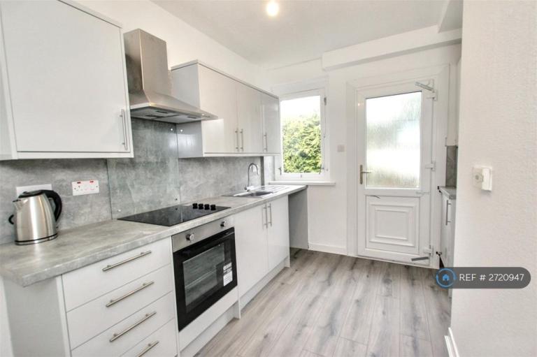 3 bedroom house in Dollar Park, Motherwell, ML1 (3 bed) (#2720947)