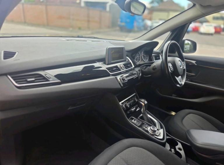 2016 BMW 2 Series 216d SE 5dr [Nav] Step Auto HATCHBACK Diesel Automatic