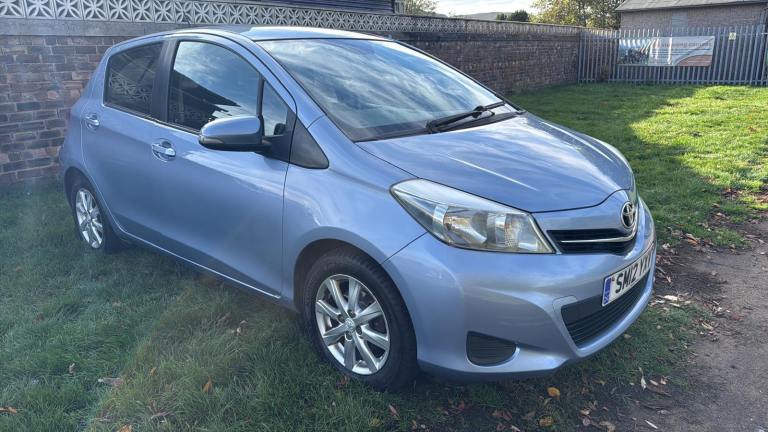 Toyota, YARIS, Hatchback, 2012, Manual, 1329 (cc), 5 doors