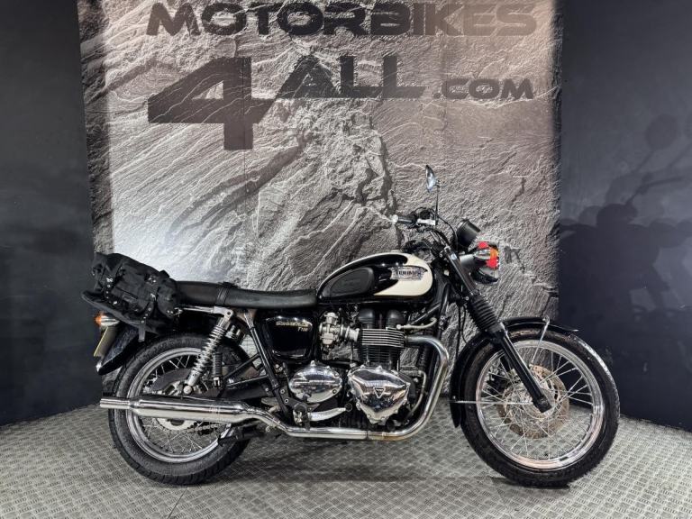 TRIUMPH BONNEVILLE T100 865 2009