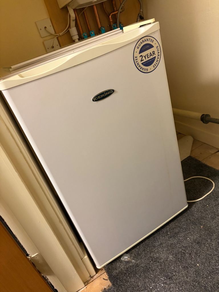 image for Under counter fridge 