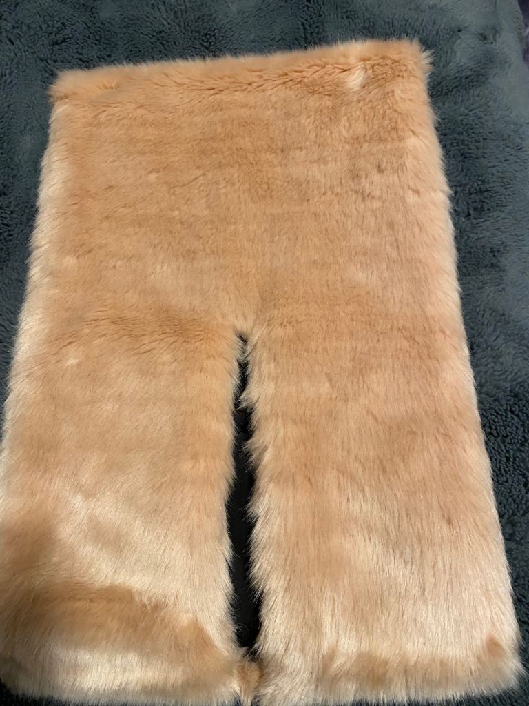 Faux fur shawl 