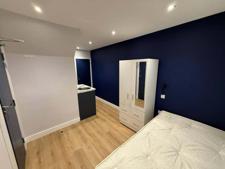 BENEFITS ACCEPTED - Studio Flat Available in Hayes West Drayton Hillingdon UB3