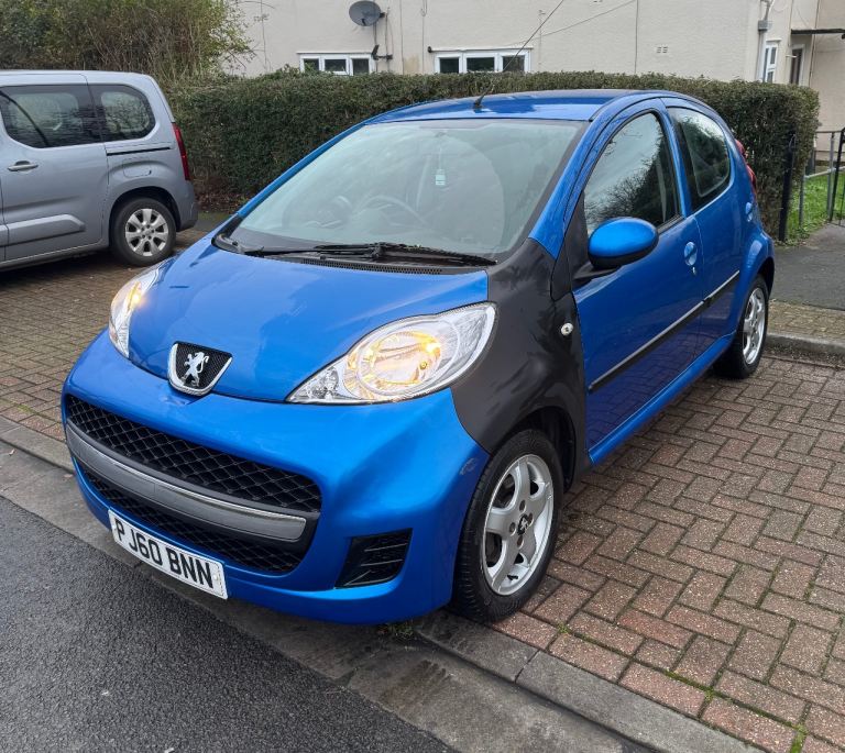 Peugeot, 107, Hatchback, 2010, Semi-Auto, 998 (cc), 5 doors
