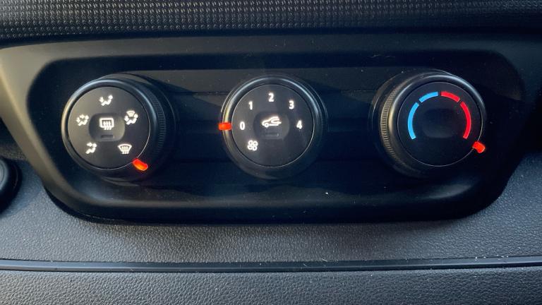 2023 Renault Trafic 2.0 TDI 143 SE 5dr Diesel