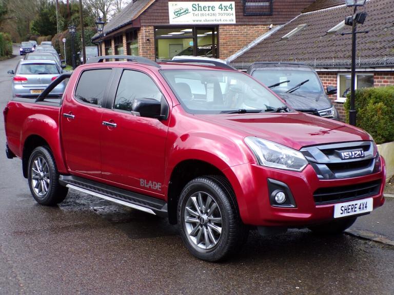 2019 Isuzu D-Max 1.9 TD Blade Pickup Double Cab 4dr Diesel Auto-Roller shutter/Style bar-NO Pick ...