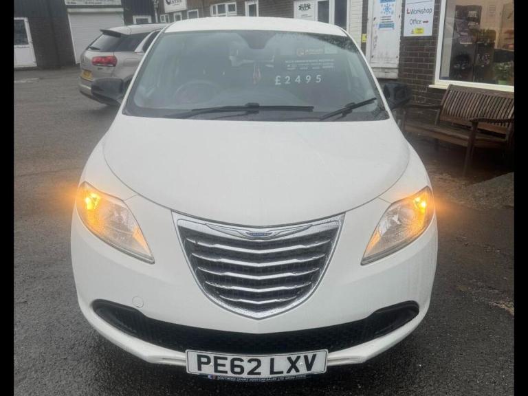 image for 2012 Chrysler Ypsilon 1.2 S 5dr HATCHBACK Petrol Manual