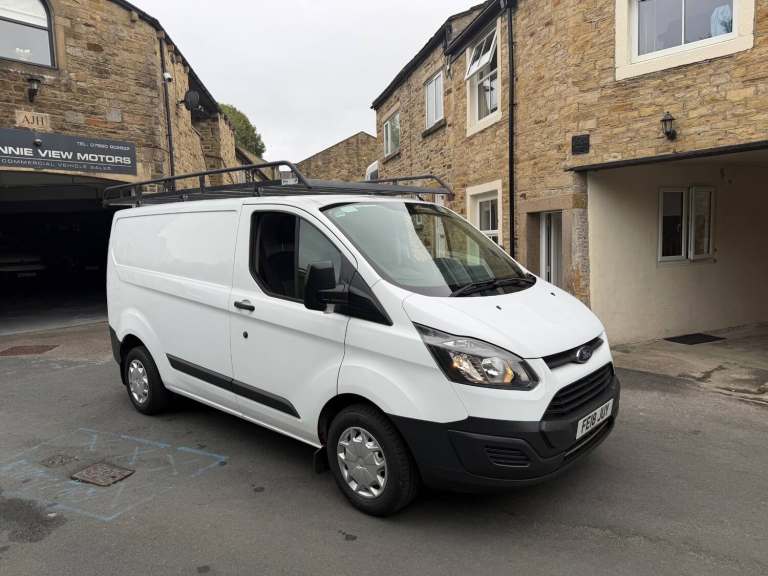 2018 Ford Transit Custom 2.0 TDCi 105 PS SWB LOW ROOF DIESEL VAN LOW MILES  PANEL VAN Diesel Manual