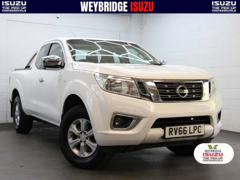 2016 Nissan Navara King Cab Pick Up Acenta 2.3dCi 160 4WD PICK UP DIESEL Manual