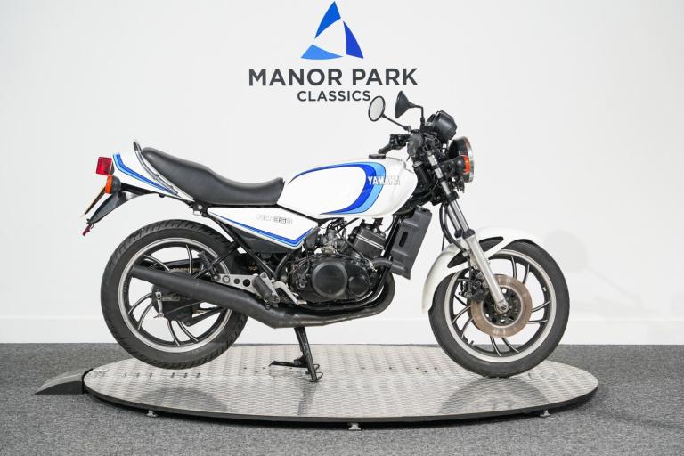 1979 Yamaha RD350LC  Petrol Manual