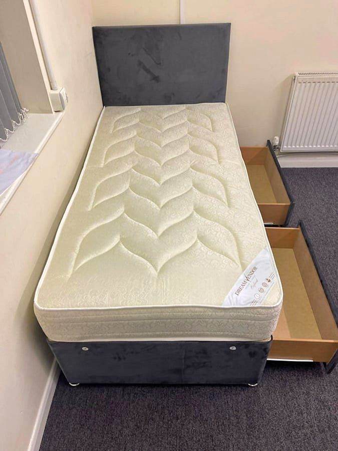 Best Price offer Single bed with Mattress 3ft6 Ready To deliver !! order Now 