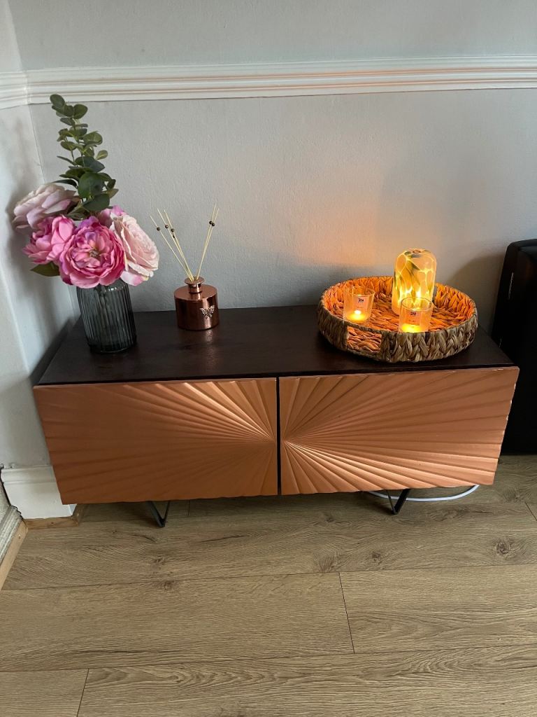 Gorgeous Swoon tv unit / side console 