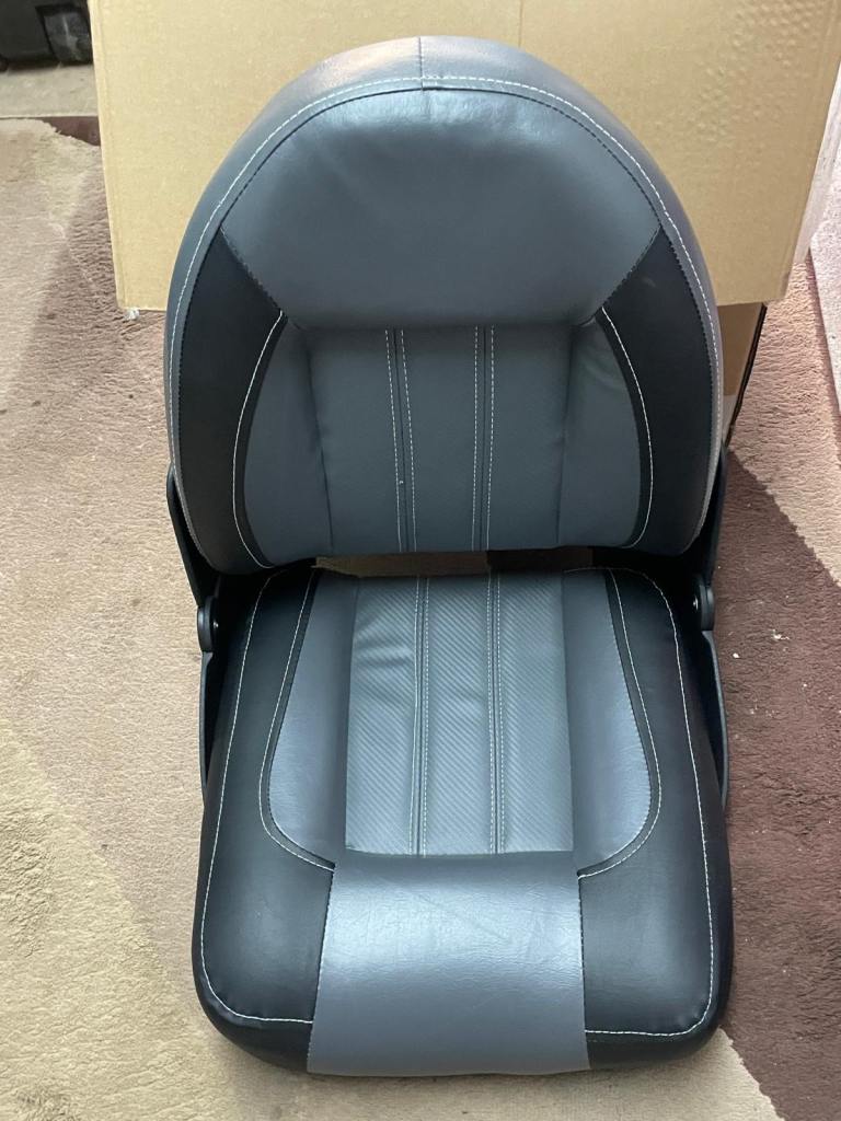 Seat with swivel plate
