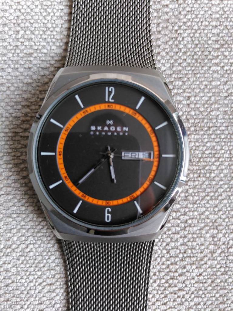 Skagen skw6007 Melbye Titanium and Charcoal Steel Mesh Day-Date Watch