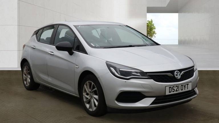 2021 Vauxhall Astra 1.5 Turbo D 105 SE 5dr HATCHBACK DIESEL Manual