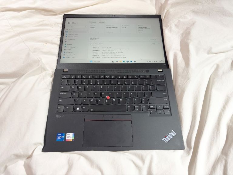 CAN HAND DELIVER, LENOVO THINKPAD T14S 2ND GEN 14 INCH LAPTOP, 16GB RAM, 256GB I7 11GEN, WIN 11 PRO 