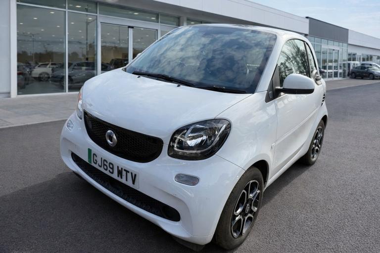 2019 smart fortwo 60kW EQ Prime Premium 17kWh 2dr Auto COUPE Electric Automatic