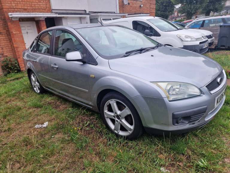 Ford, FOCUS, Saloon, 2006, Manual, 1596 (cc), 4 doors