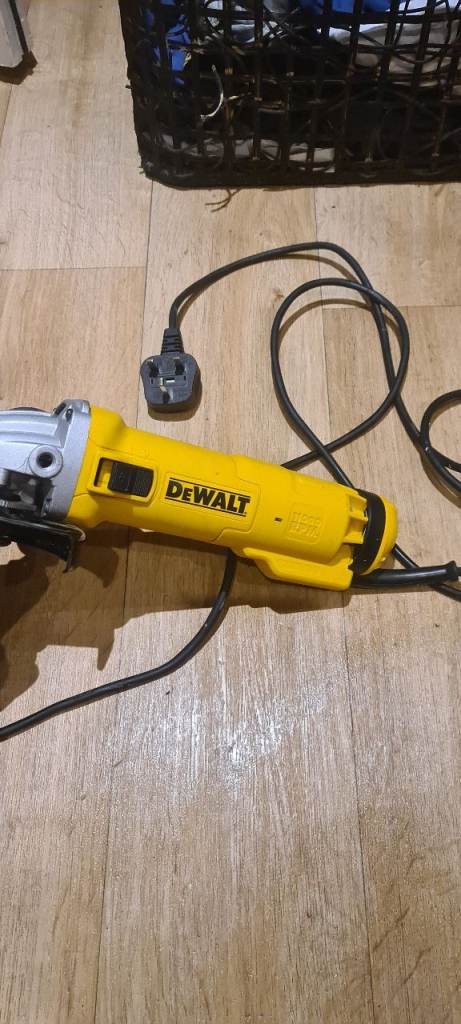 Dewalt grinder like new 